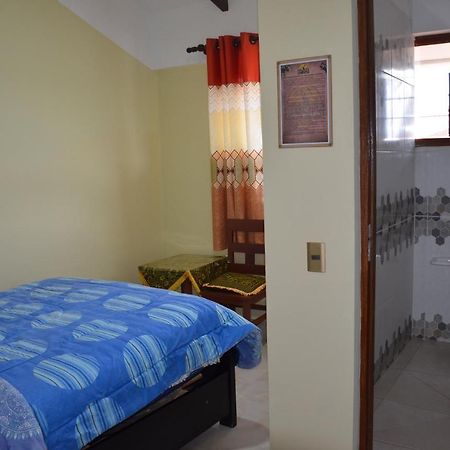 Hostal Jurasik Тороторо Экстерьер фото
