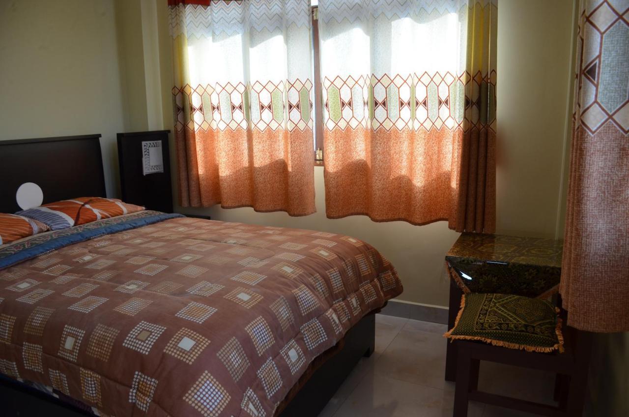 Hostal Jurasik Тороторо Экстерьер фото